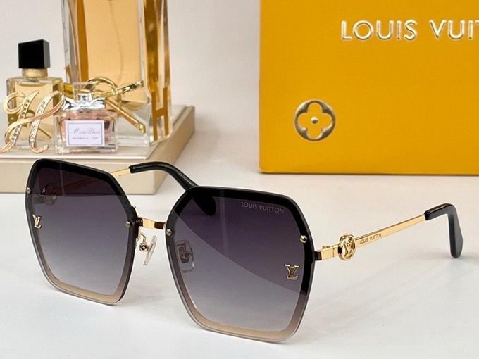 Louis Vuitton Sunglasses ID:20230516-144
